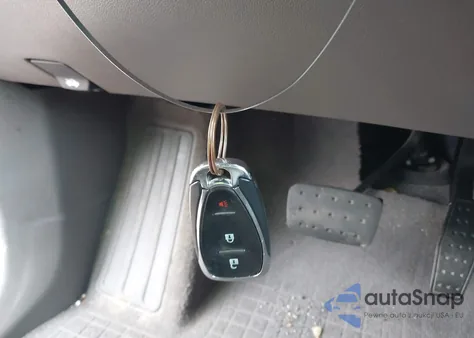 2021 Chevrolet Traverse Fwd Lt Cloth z USA, uszkodzony, nr VIN 1GNERGKW1MJ157095